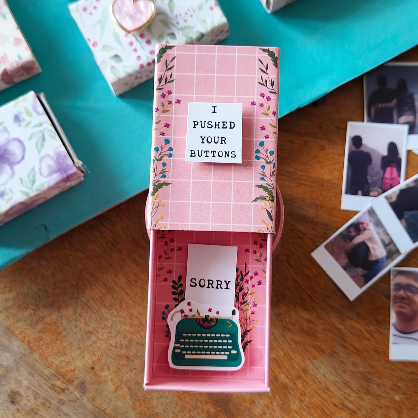 Typewriter Sorry Message Gift - Magnet