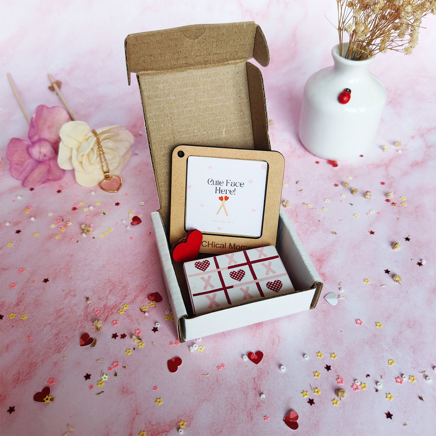 XOXO Hugs ♡ Mini Love Box – Combo Sets