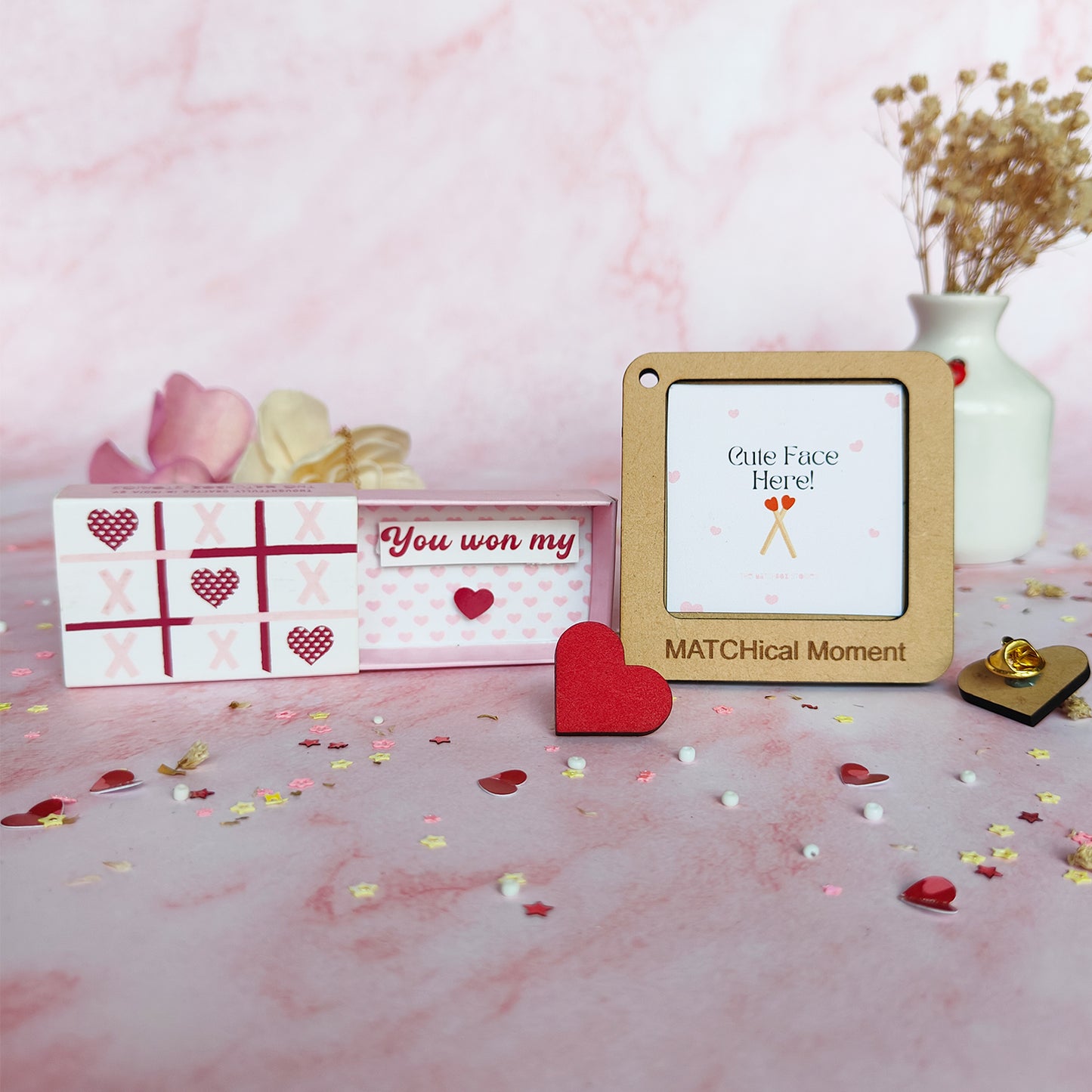 XOXO Couple Gifts - Combo Sets with Heart Pin Badge