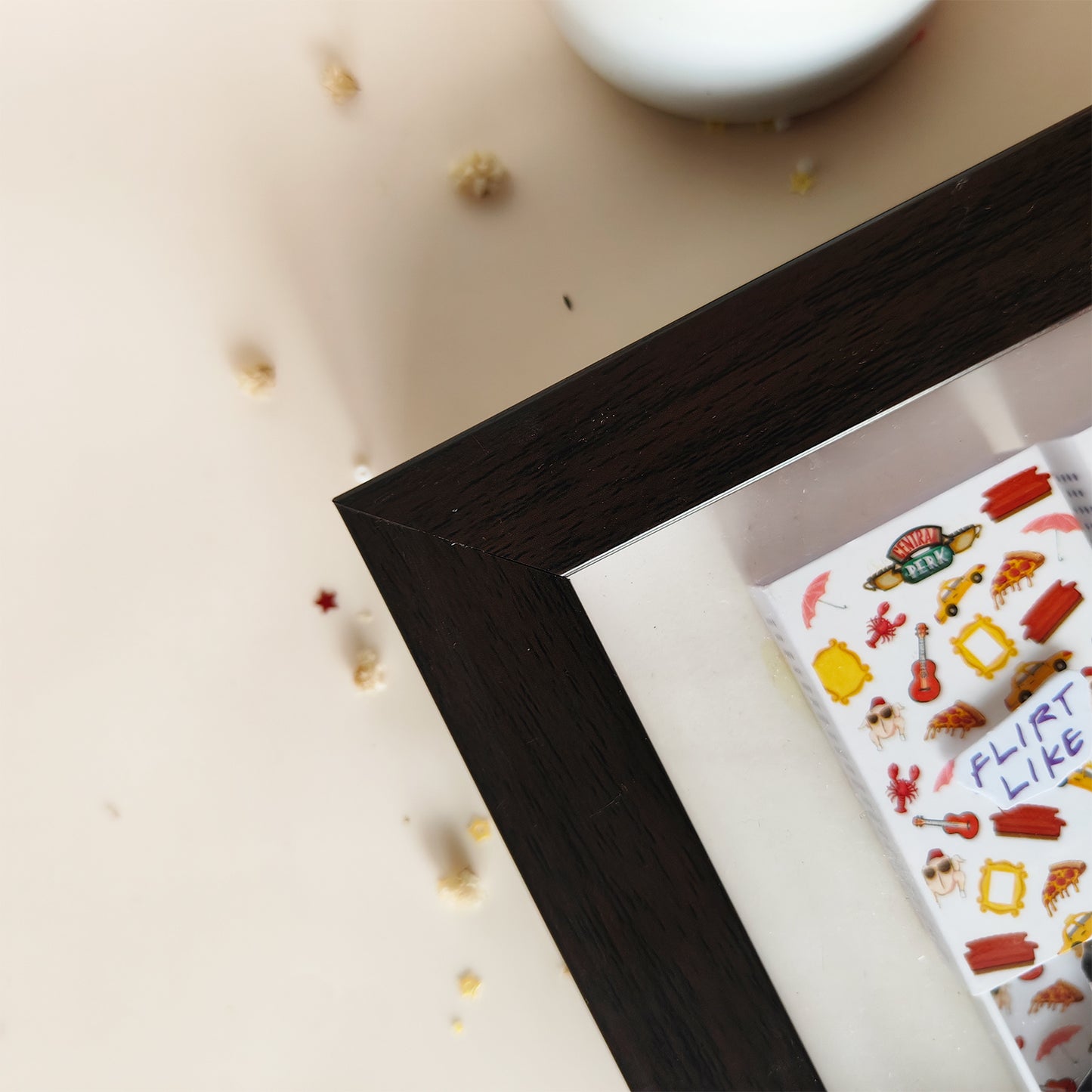 FRIENDS Matchbox Wall Frame