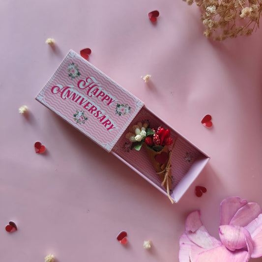 Anniversary Gifts With Miniature Cake -Magnet